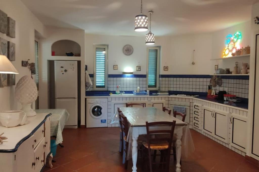 Villa Del Glicine Muro Leccese Bagian luar foto